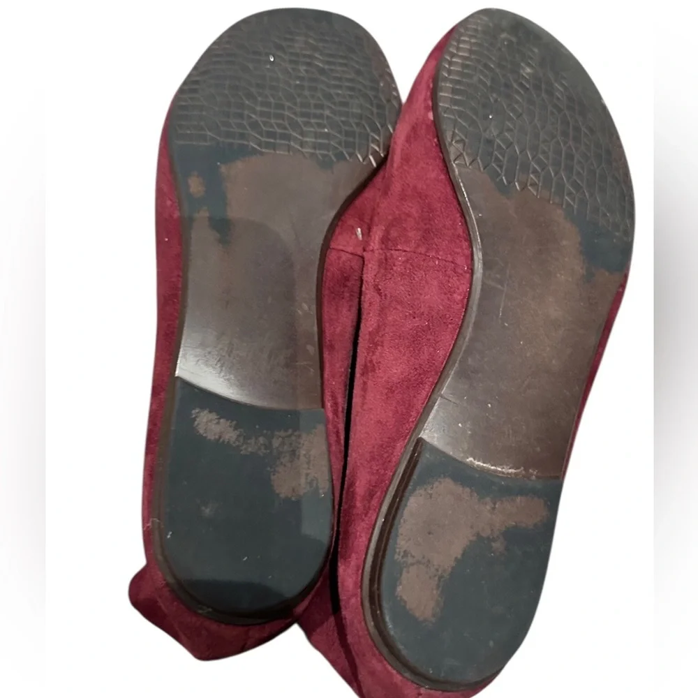 Stitch Fix x Violet & Red Winny Suede Scalloped Flat Shoes Flats Size 6M